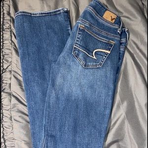 Women’s American Eagle Jeans
